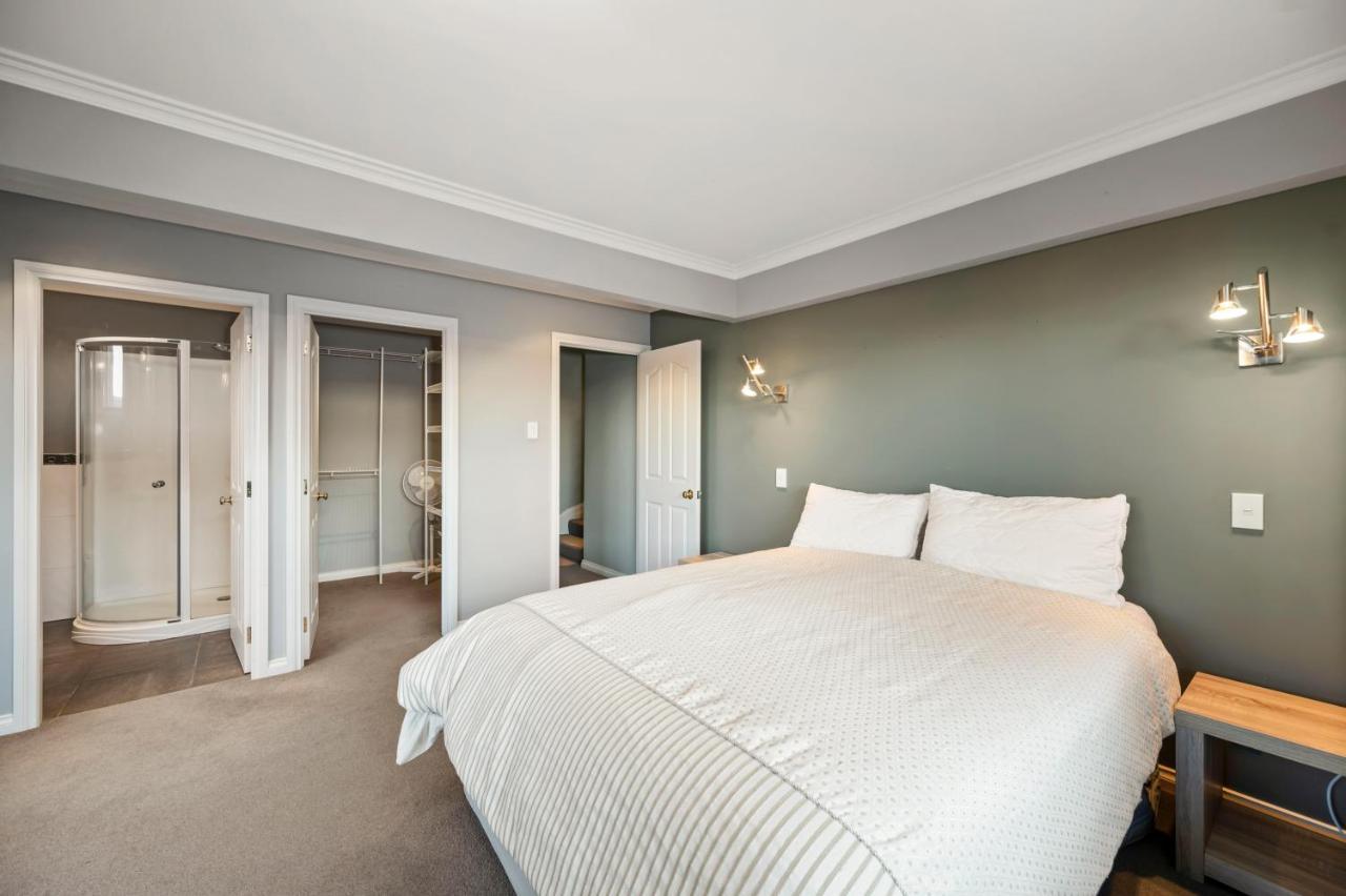 Taupo Escape - Rainbow Point Holiday Home Eksteriør billede
