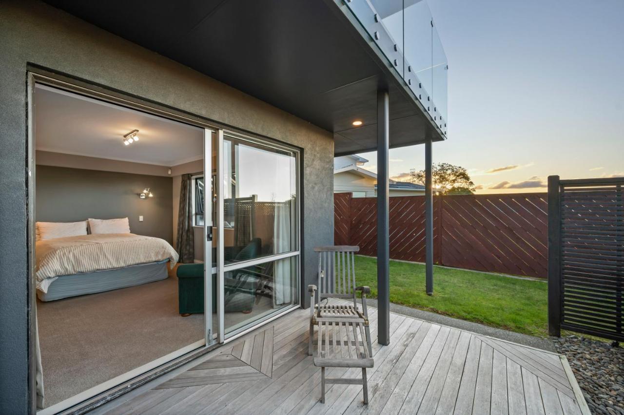 Taupo Escape - Rainbow Point Holiday Home Eksteriør billede